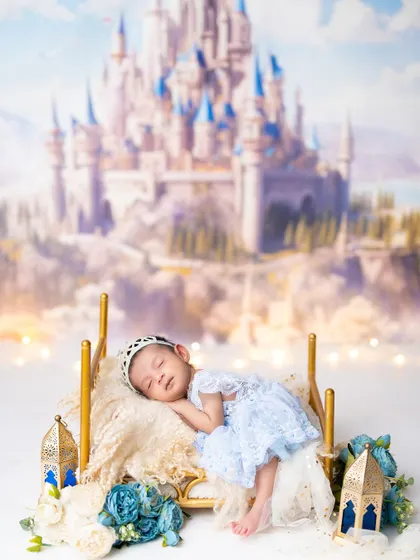Every baby is a prince or princess. This fairytale castle theme is one of my favorites for creating a truly magical and dreamy portrait. I use custom backdrops and delicate props to build a fantasy world for your little one.
