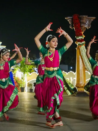 A classical dance performance during Gurudev's birthday celebration. Art and culture are an integral part of all our joyous occasions.