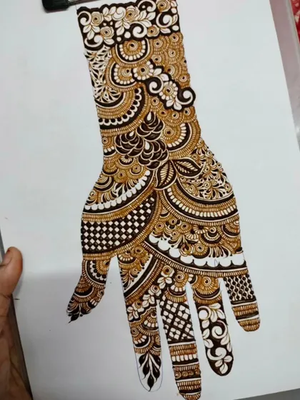 A full view of the same detailed practice design. This is the kind of complex layout we break down step-by-step in my bridal course.