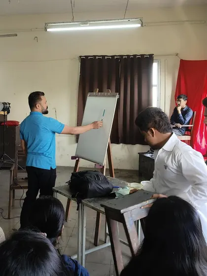 The demonstration in progress, with students observing my technique for figure painting.