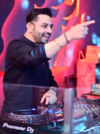 Pointing to the party people at Tipsy Bull. The energy on a Wednesday night here is unmatched.