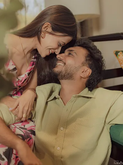 A close-up filled with laughter and joy. This is the kind of authentic, happy moment we love to capture.