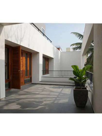 The strong lines of the architecture create equally strong shadow lines, demonstrating the dialogue between solid and void.