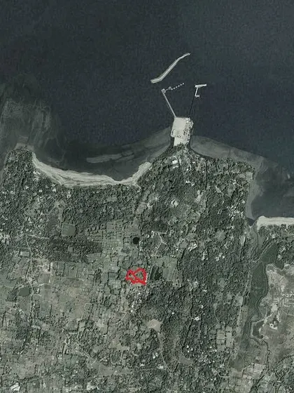This satellite view shows the location of the Kolgaon masterplan in Alibaug, a coastal town strategically connected to the Mumbai metropolis. Our design provides a community-focused alternative to dense city living.