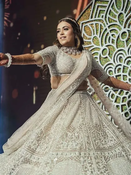 A close-up of our bride Ananya, looking absolutely radiant during her solo performance. Her determination to perfect her act was truly inspiring.