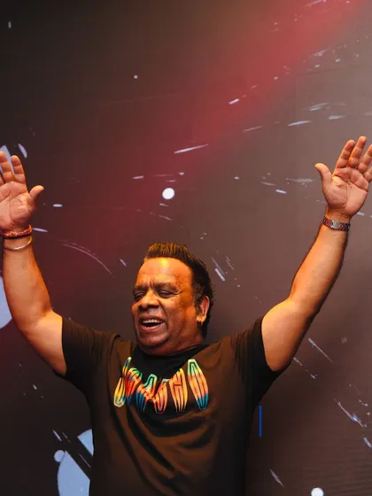 Hands up and feeling the love from the crowd. It's the best feeling in the world.