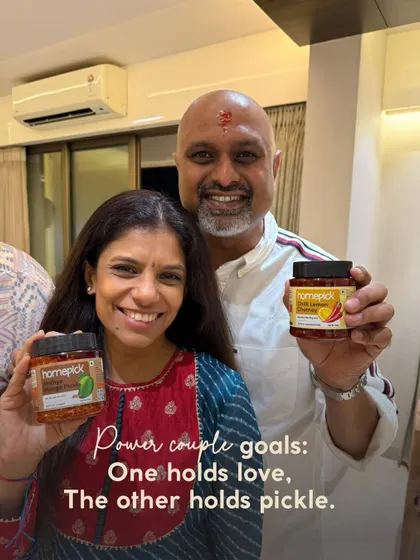 Power couple goals: one holds love, the other holds the pickle. A perfect balance. Thank you for making us a part of your special moments.