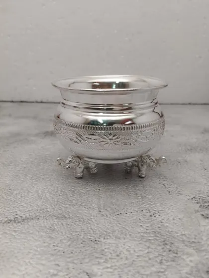 A full view of the elephant leg bowl, a beautiful and sturdy piece for your pooja thali.