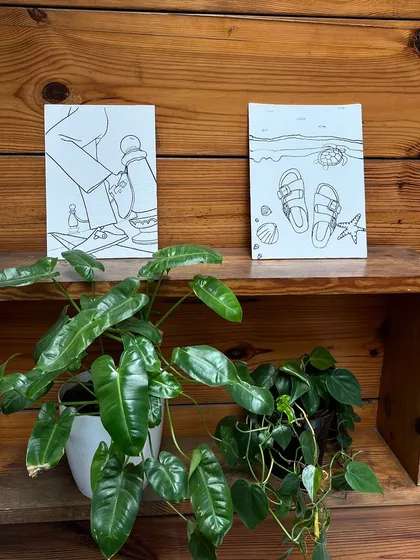The pre-outlined canvases we created for the Birkenstock event. Custom designs are a great way to incorporate branding into a creative workshop.