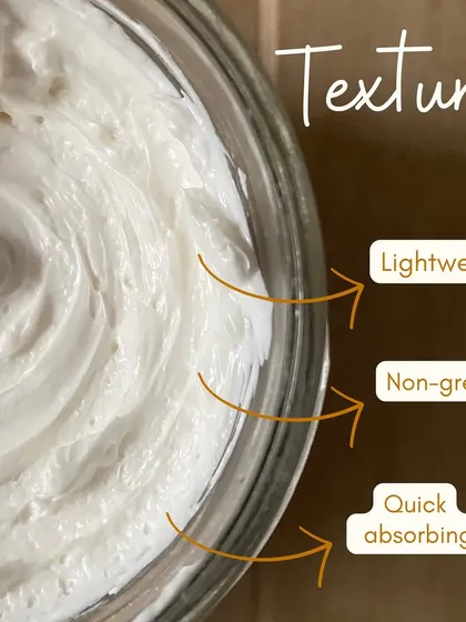The texture of our Body Soufflé is lightweight, non-greasy, and quick-absorbing, making it perfect for every weather and skin type.