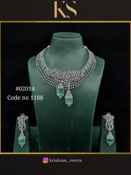 This American Diamond set is available with classic mint green drops, a fresh and elegant choice.