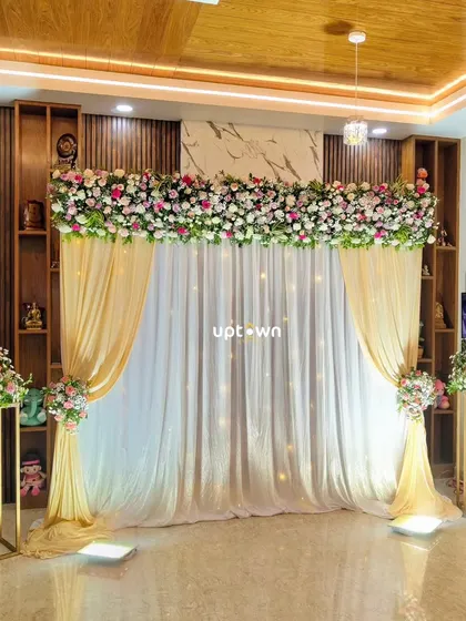 The full setup for the home engagement decor.