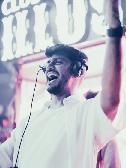 Pure joy and energy during a Friday night set at Club Illusions, Andheri. When the beat is right, you can't help but celebrate with the crowd.