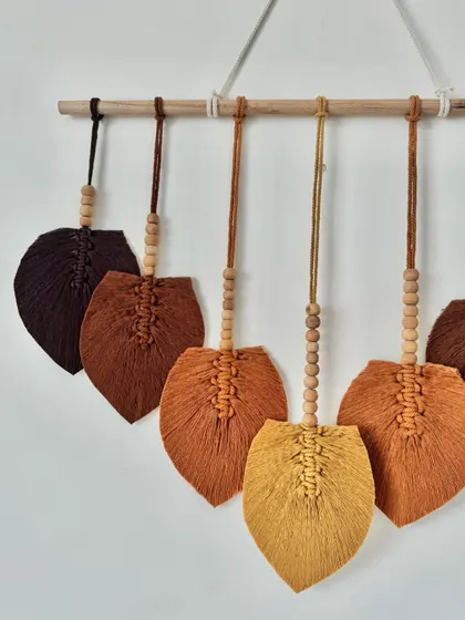 A final look at the beautiful shades of brown in this custom piece.