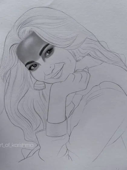 The Hania Amir sketch in progress. I started with the eyes, as they are the most expressive part of the face, before building out the rest of the portrait.