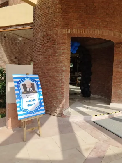 A simple and clean welcome board for "The Boss" Garvit's birthday party, perfectly matching the Boss Baby theme.