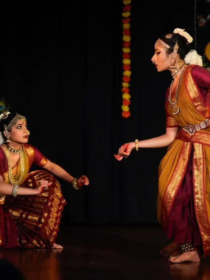 The playful interaction between Radha and Krishna is central to this duet. The choreography involves a lot of 'abhinaya', or expressive acting, to convey the story.