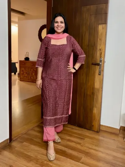 A quick recap of some of my looks from 2024. This maroon printed suit with a pink dupatta is a great example of mixing and matching.