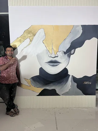 After finishing this abstract portrait with gold foil accents, I took a moment to relax with a chai. This piece combines figurative art with abstract shapes for a modern, edgy look.