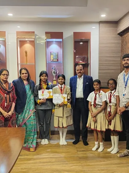 Our winning students are felicitated by the school management for their outstanding achievements in the Robozest 2.0 competition.