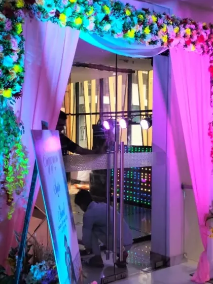 A complete view of the entrance setup, ensuring guests are welcomed in style from the moment they arrive.
