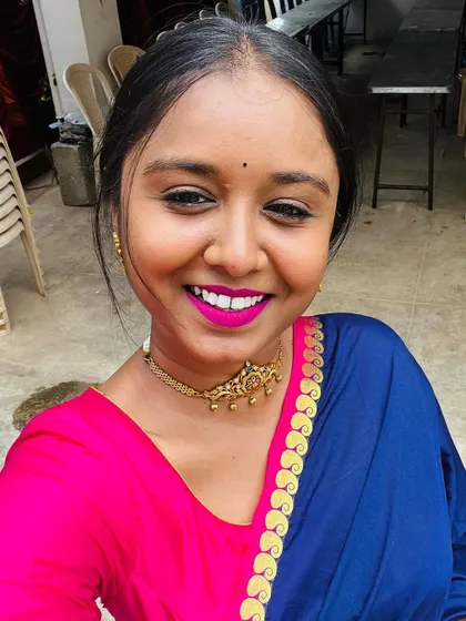 A simple selfie because I love this saree and this bright lip color.