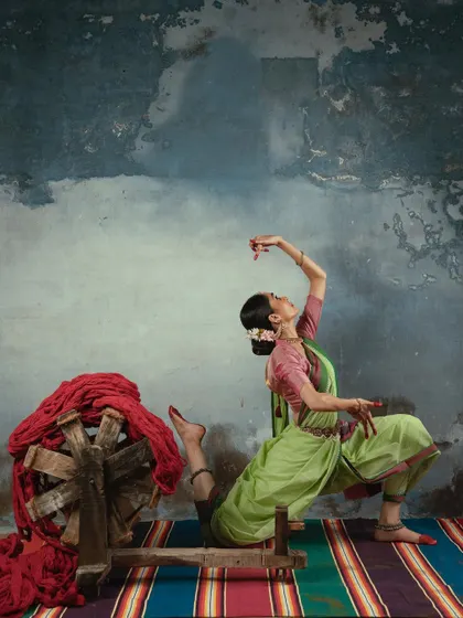 Dancing with a traditional weaving loom. This project was about connecting the rhythm of dance with the rhythm of the weaver's craft.