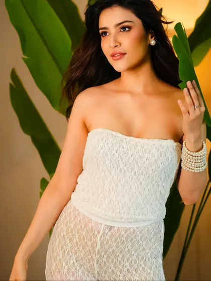 Another angle of the white lace outfit, showing how the soft makeup works beautifully in natural light.