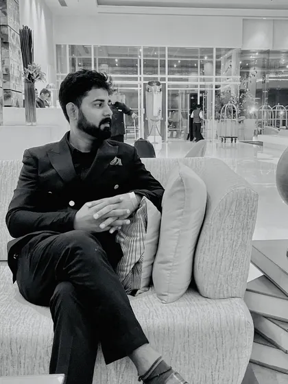 A candid moment in a hotel lobby. The life of a traveling artist involves many such moments of reflection between shows.