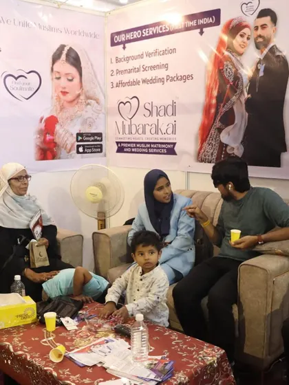 Discussing our services with attendees at the Business Summit. We also had the pleasure of hosting world record holder Rifah Taskeen at our stall.