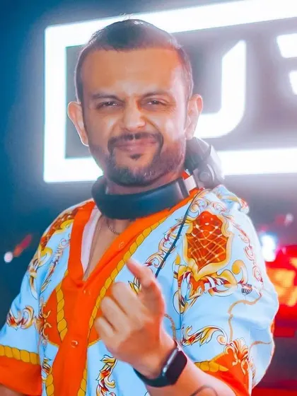 A confident pose from me at Indigo XP, ready to deliver another unforgettable Friday night.