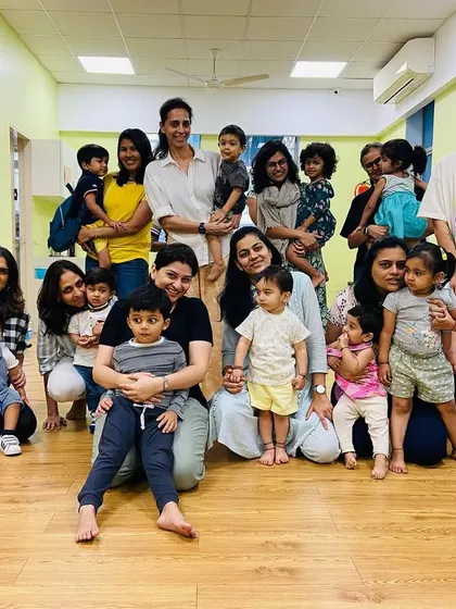 We wrapped up a fabulous Winter Term with this wonderful group of families. Now we are ready to welcome the Spring term with new songs and new adventures.