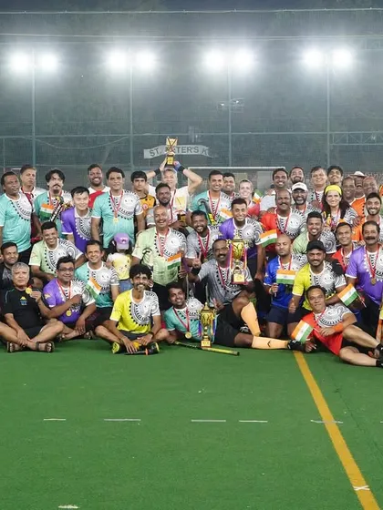 Another large group photo capturing the scale and spirit of the Sunday Sultans Hockey Carnival. It's a celebration of hockey for all ages.