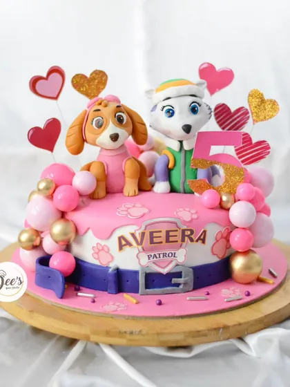 The full view of the Paw Patrol cake, ready for a 5th birthday adventure.