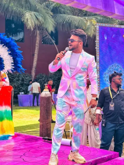 "I stay true to myself and my style." This pastel tie-dye suit is original and on-trend.