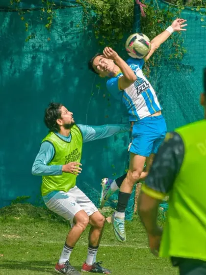 An incredible leap for a header. The athleticism on display in my corporate leagues is always impressive.