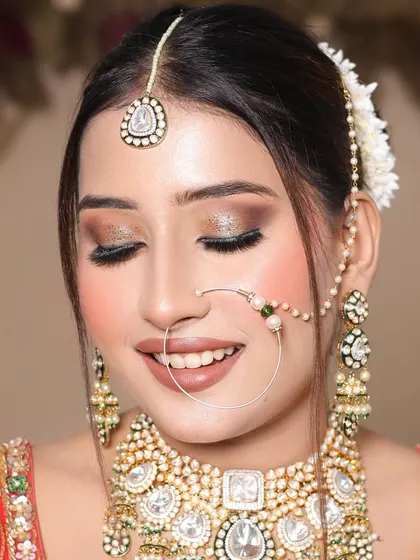 A happy, smiling bride. This shot captures the joy and confidence that comes with feeling beautiful, a key focus for my students.