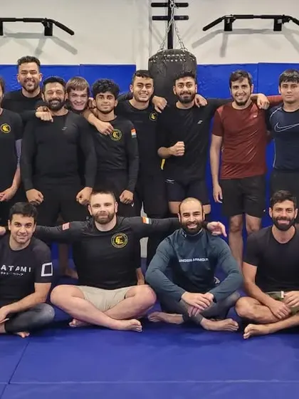 Another great group photo from Day 2 of a seminar. We always make sure to get a shot of everyone who put in the work.