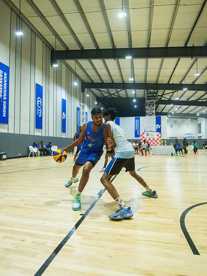 An intense one-on-one matchup on the perimeter. These moments test an athlete's discipline, resilience, and competitive spirit.