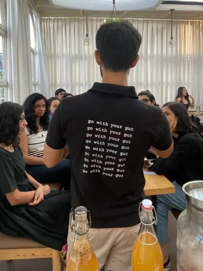 "Go with your gut." Our instructor's shirt says it all. Here he is, teaching a group of curious learners about the benefits and process of brewing their own fermented drinks.