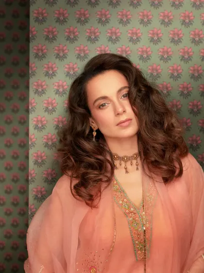 Another beautiful portrait of Kangana, capturing the elegance of this traditional Indian outfit.