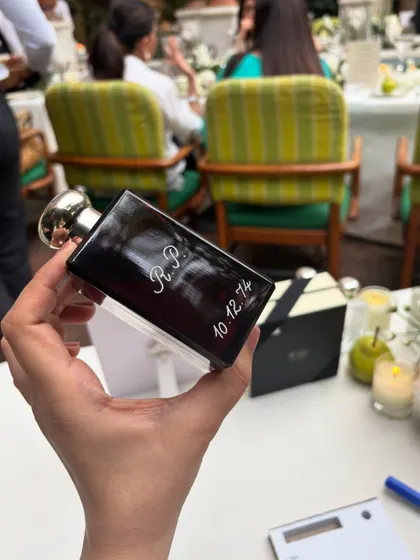 It was a dreamy afternoon with Jo Malone London, doing live engraving for guests at an exclusive event. I personalized their beautiful perfumes and diffusers with initials and special dates. Hearing the kind words from guests as they watched was truly heartwarming.