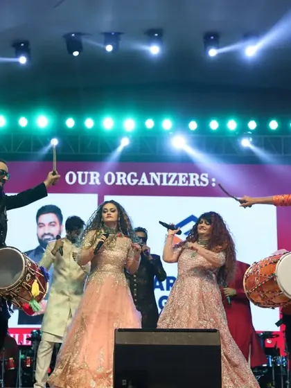 The grand finale with dhol players joining us on stage. We love to end our Navratri shows with a bang, leaving the audience with high spirits.