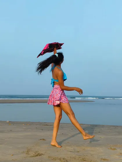 Another shot of me and my dapo star on the beach. It's such a fun flow tool that lets you create beautiful shapes and movements.