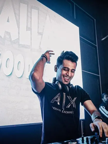 That feeling when the beat drops and the crowd loves it. A candid moment of joy from my gig at Warehouse Cafe Nagpur.