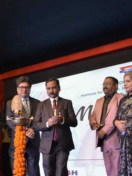 Our board members and guests come together to inaugurate the Memorabilia 2024 show.