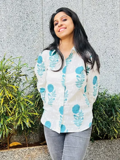 Stay cool and comfortable in pure cotton. This shirt combines timeless style with all-day ease, making it a wardrobe essential.