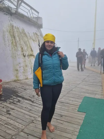 Barefoot at the Hemkund Sahib Gurudwara, located at an altitude of over 14,000 ft. The cold was intense, but the spiritual energy of this sacred place was incredibly powerful and warming.
