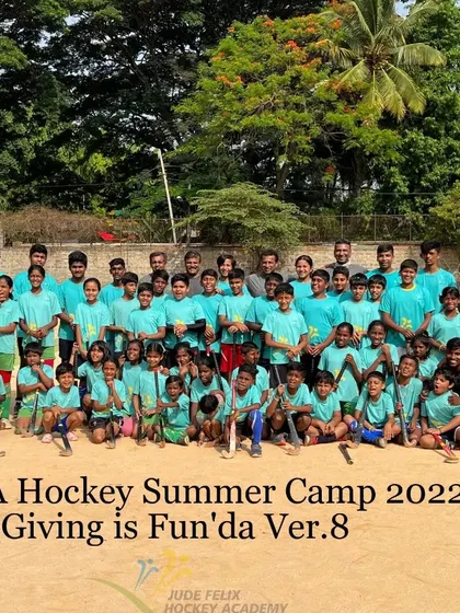 The final group photo from our 2022 'Giving is Fun'da' summer camp, celebrating another successful year of hockey and community.