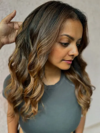 New year, new hair. A fresh layered cut and a non-bleach color for a stunning transformation. (No filter)